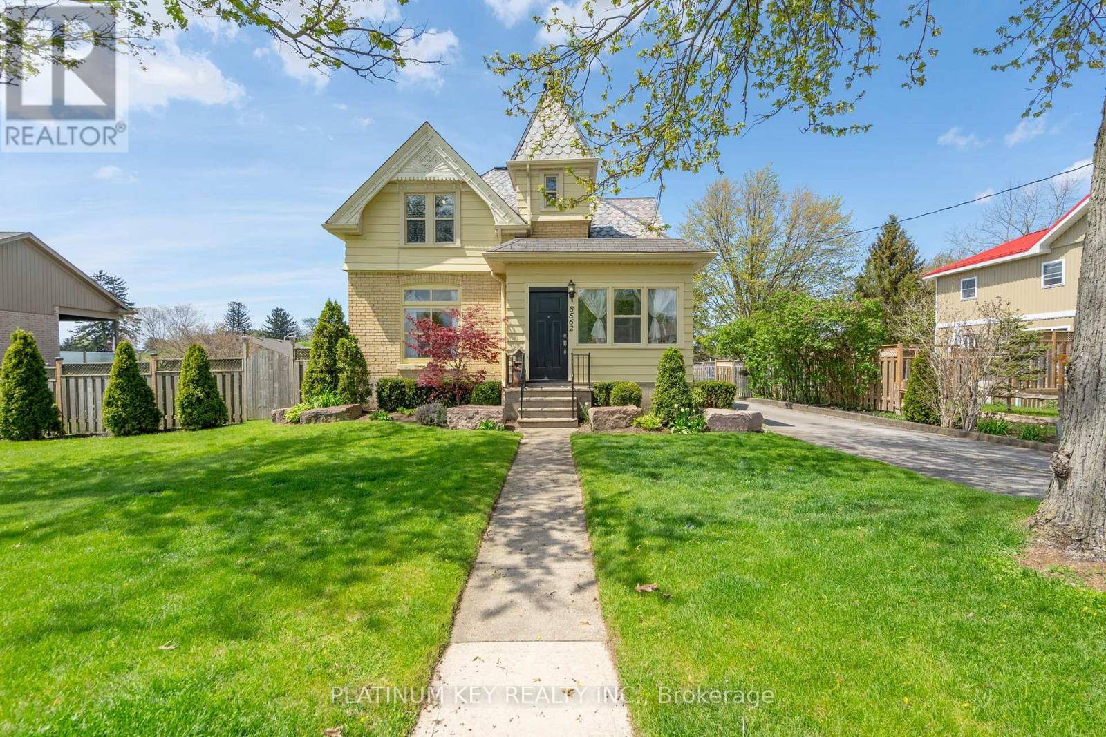 8562 GLENDON DRIVE, Strathroy-caradoc (mount Brydges), ON N0L1W0