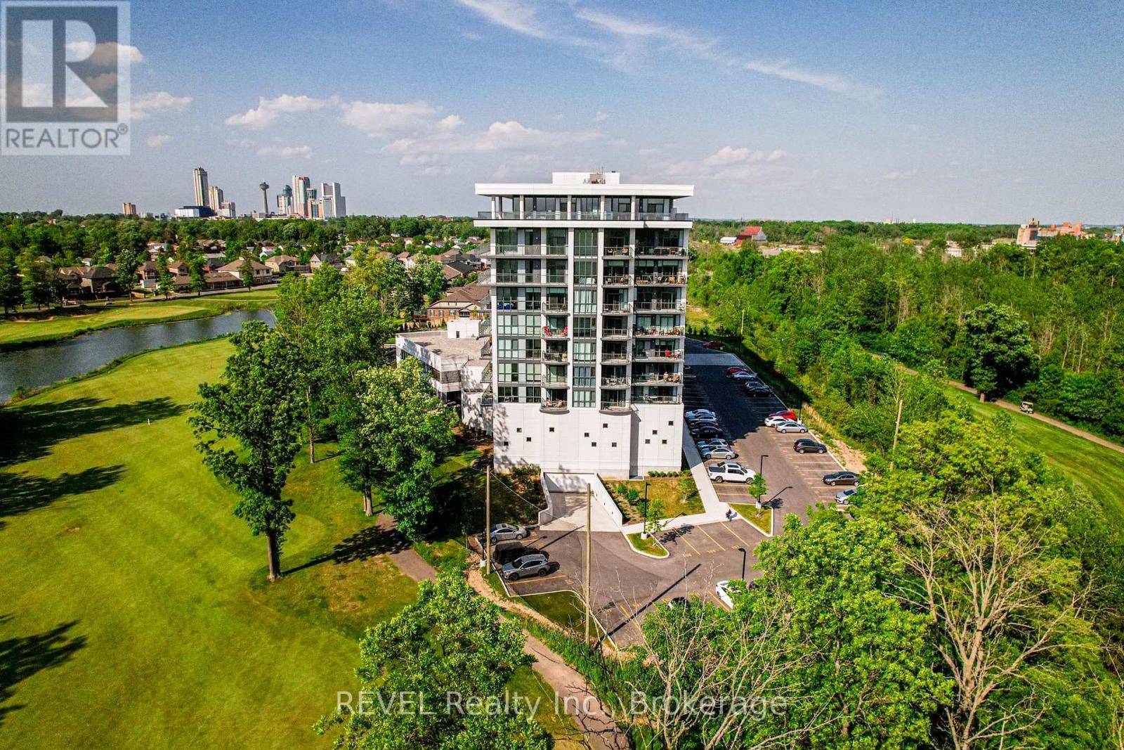 Niagara Falls (oldfield), ON L2G0A8,7711 GREEN VISTA Gate #1003