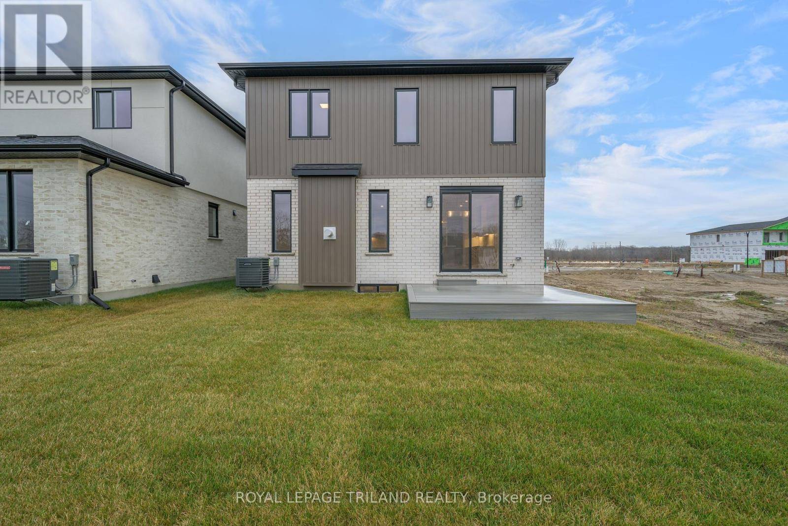 London South (south V), ON N6P0L1,4211 LIBERTY CROSSING