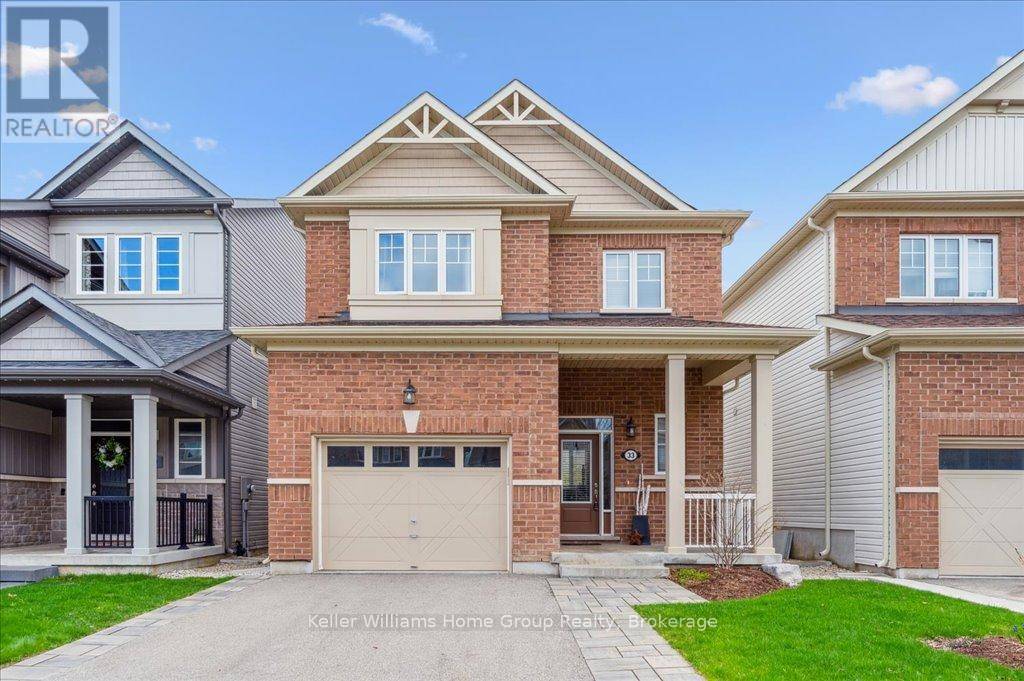 33 MCFARLANE CRESCENT, Centre Wellington (fergus), ON N1M0G3