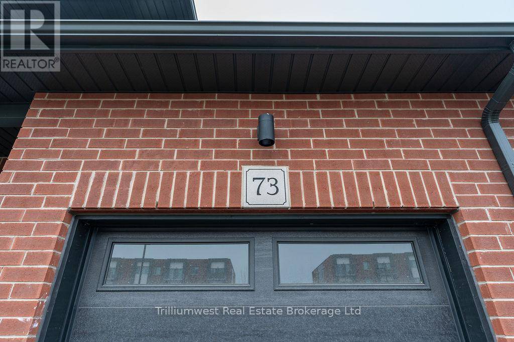 North Dumfries, ON N0B1E0,73 AYR MEADOWS CRESCENT