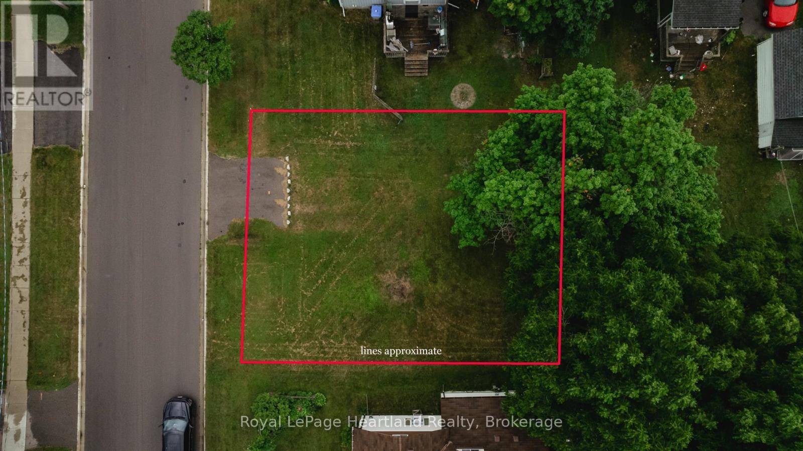 Goderich (goderich (town)), ON N7A1E8,181 LOT OXFORD STREET