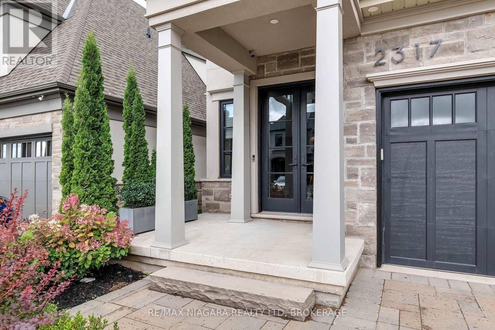 Niagara Falls (stamford), ON L2J0E9,2317 TERRAVITA DRIVE
