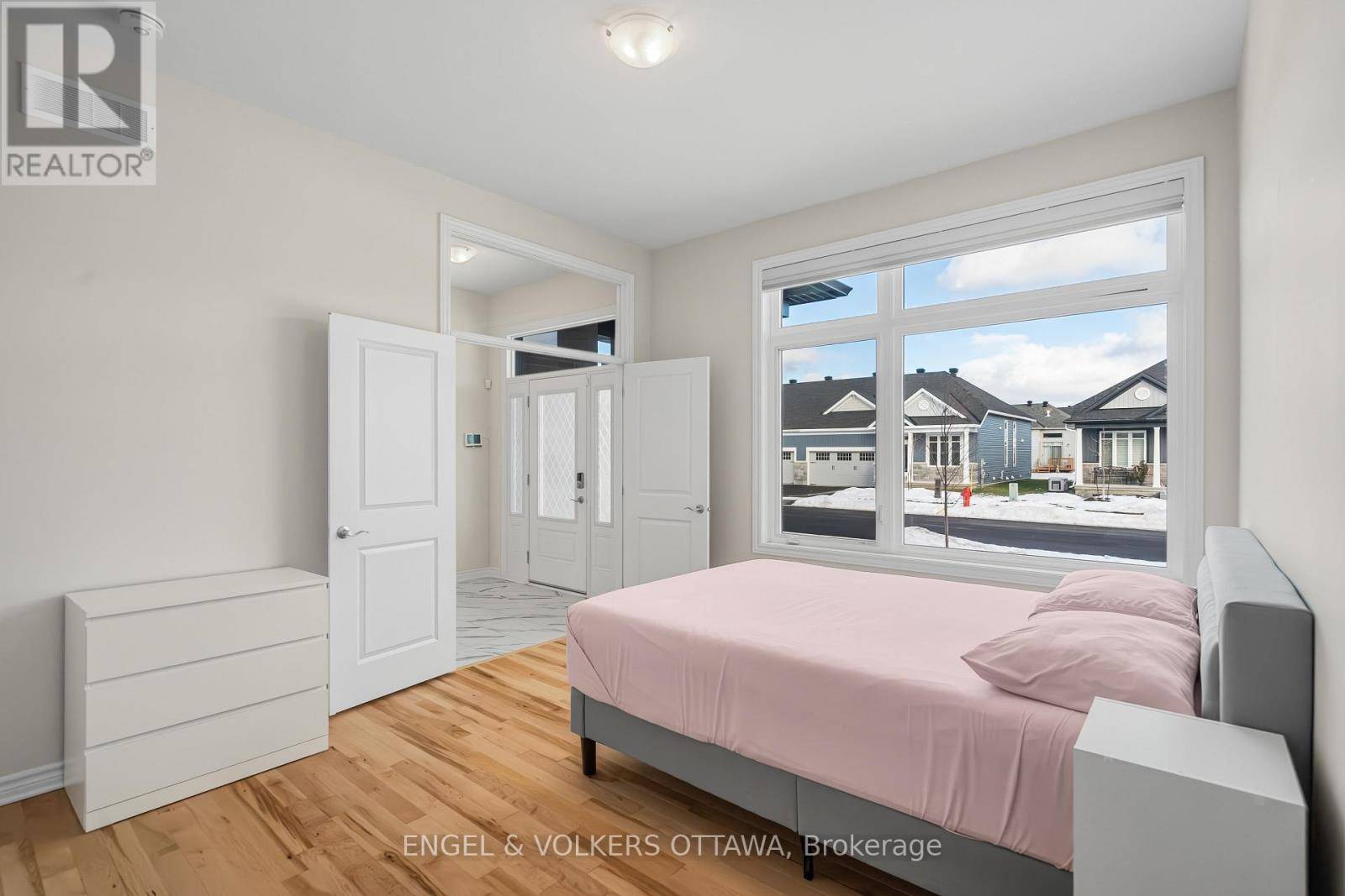 North Grenville, ON K0G1J0,237 KINDERWOOD WAY
