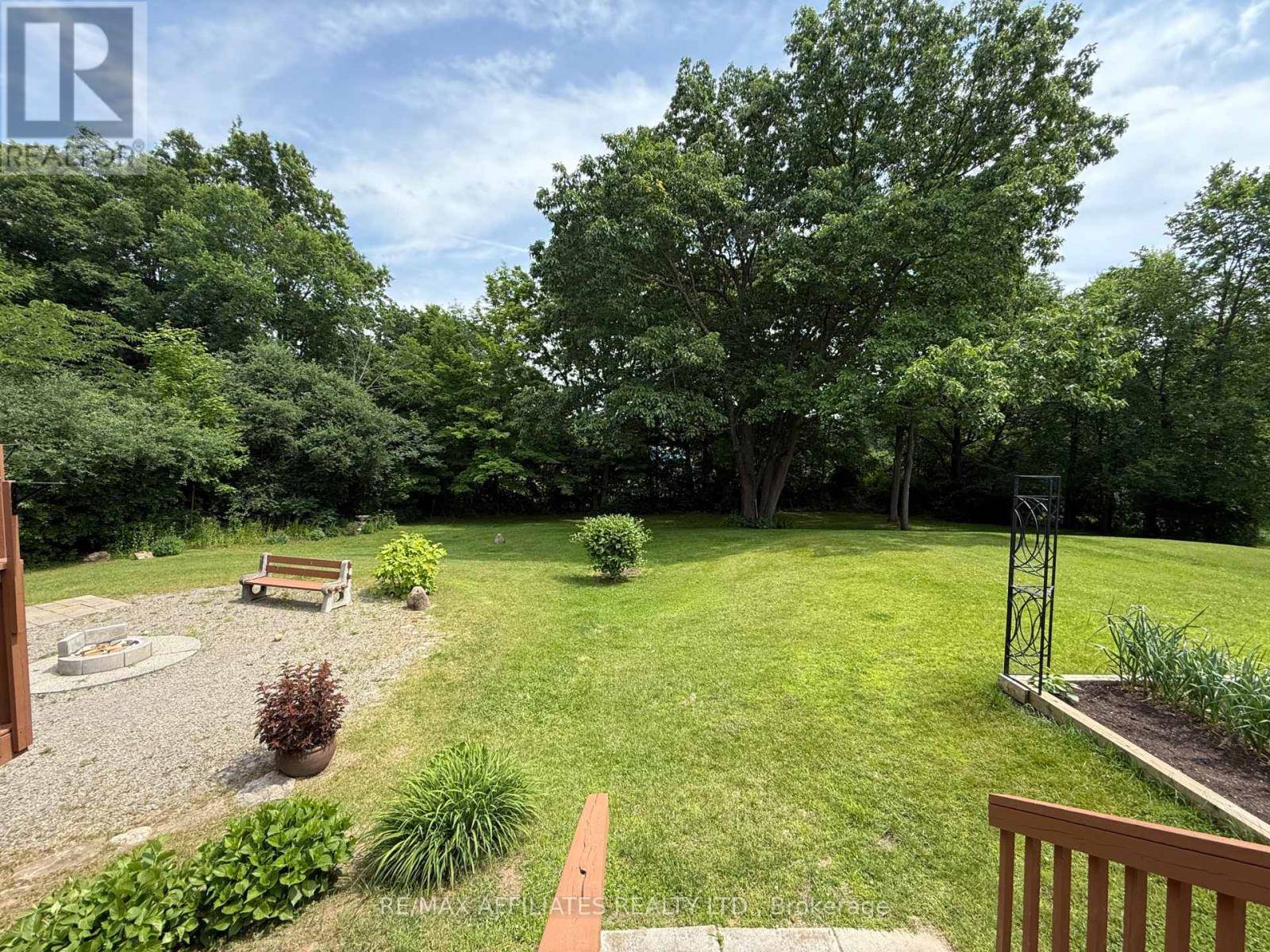 Elizabethtown-kitley, ON K6V5T3,2551 OLD RED ROAD