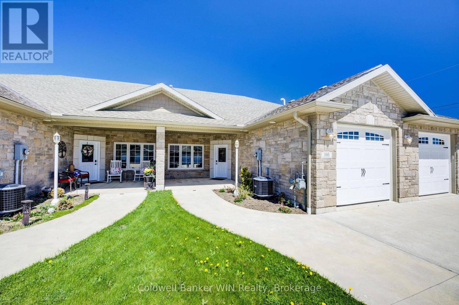 Wellington North (mount Forest), ON N0G2L2,103 BROOMERS CRESCENT