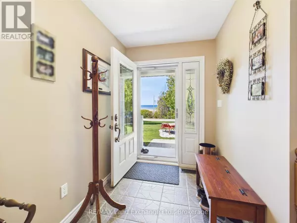 Kincardine, ON N0H2C0,480 SUNSET DRIVE