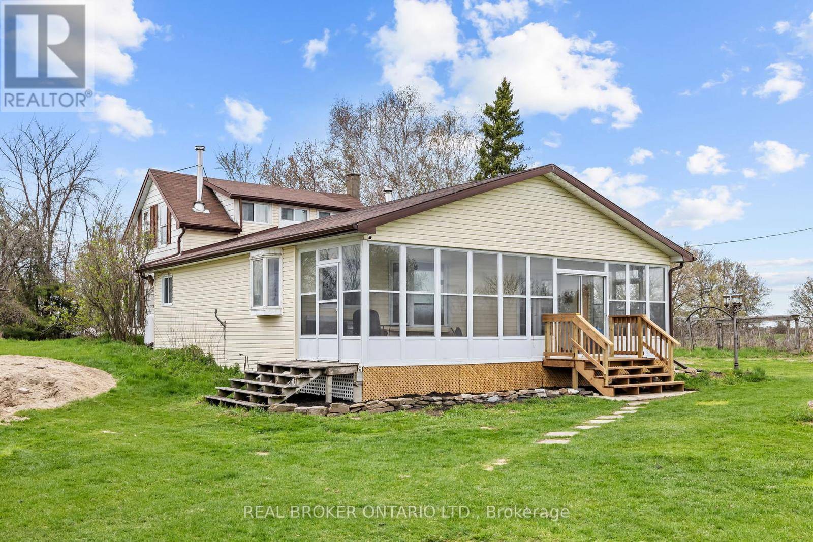 Rideau Lakes, ON K0G1X0,183 WOLFE LAKE ROAD