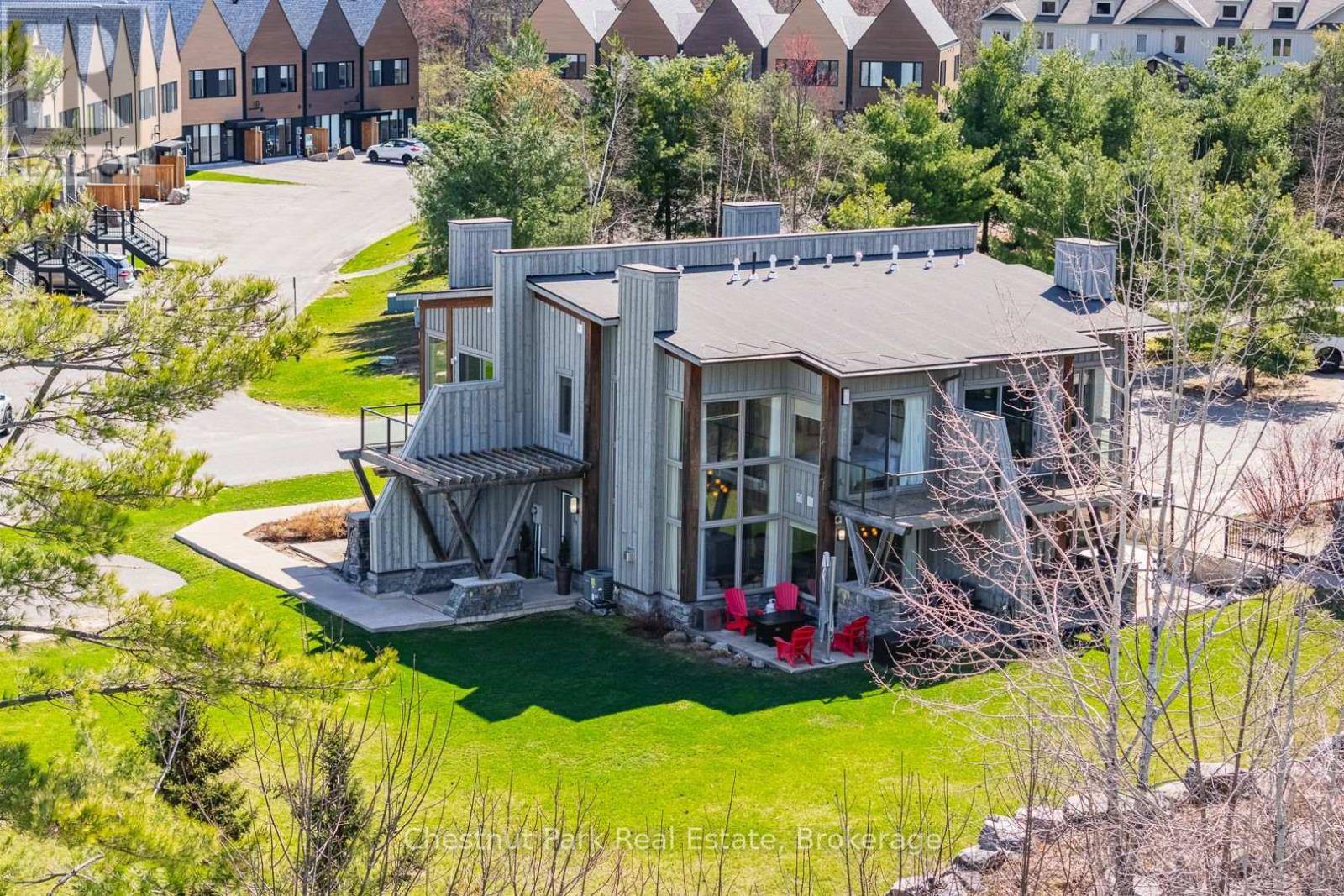 34 CARRICK TRAIL, Gravenhurst (muskoka (s)), ON P1P0A6