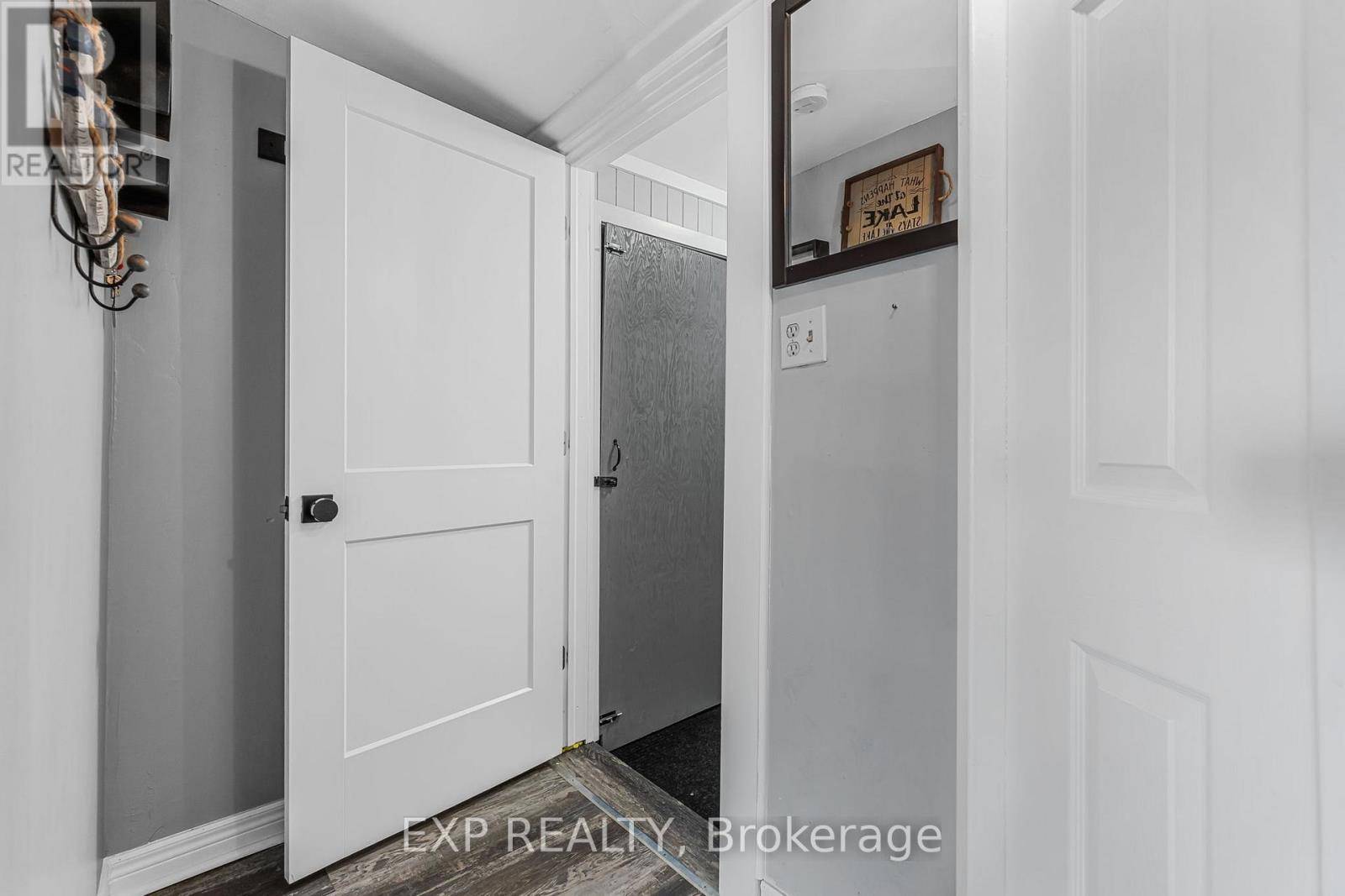 Haldimand (dunnville), ON N1A2W6,33 DOVER STREET