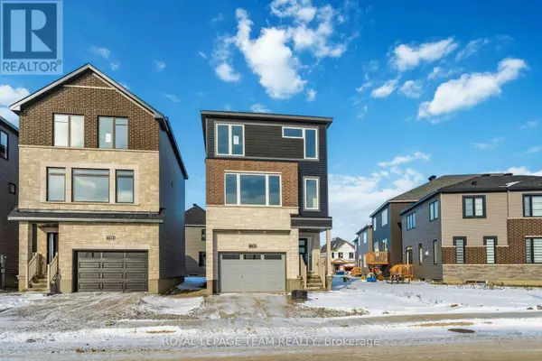 720 JENNIE TROUT TERRACE, Ottawa, ON K2W0M5