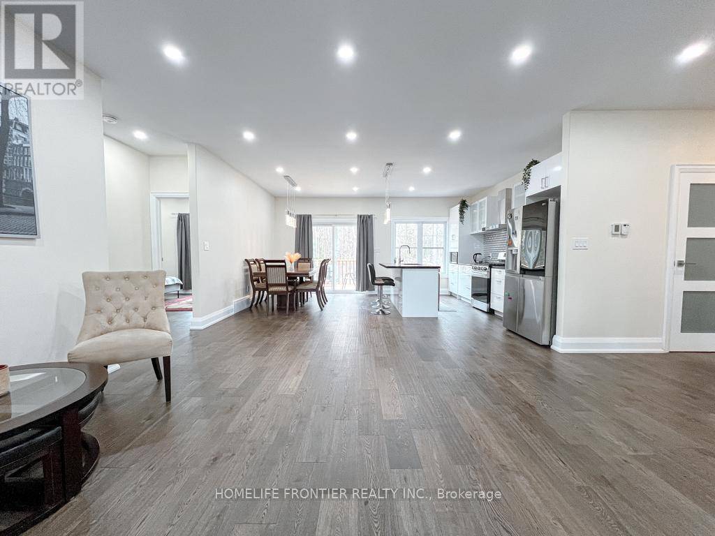 Sundridge, ON P0A1Z0,18 MURRAY STREET