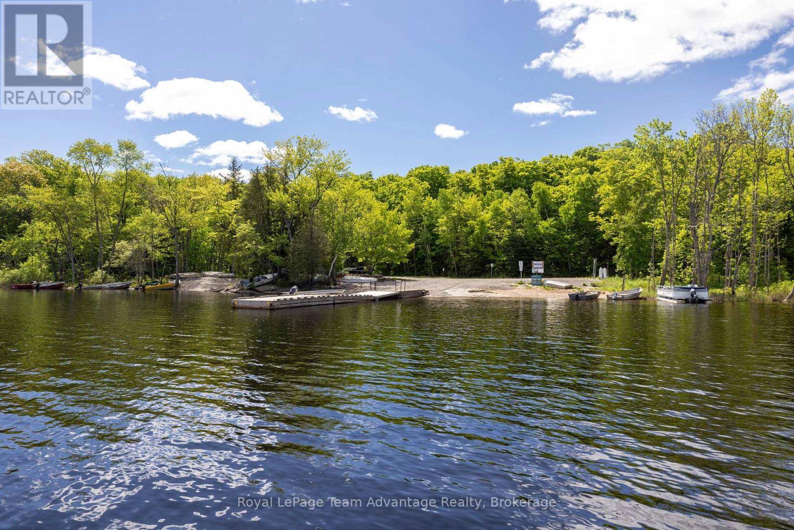 Whitestone, ON P0A1G0,7WA WAHWASHKESH LAKE