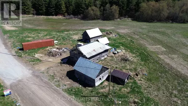 Merrickville-wolford, ON K0G1N0,520 PIONEER ROAD S