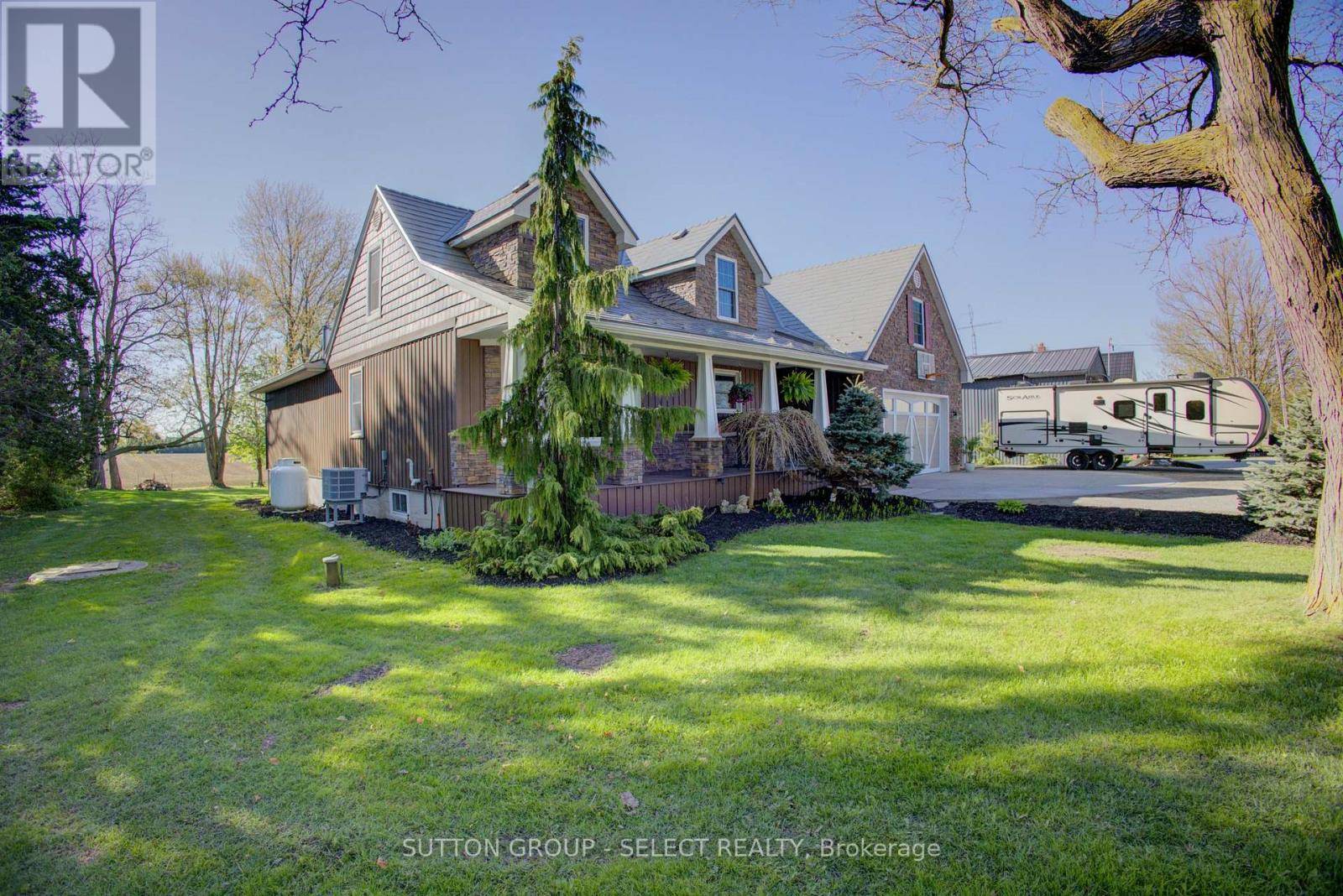 Perth South, ON N0M1V0,1013 PERTH RD 139 ROAD