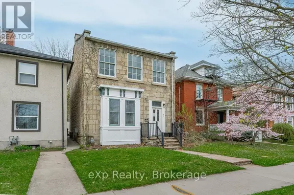 Guelph (downtown), ON N1H3H2,7 WATERLOO AVENUE