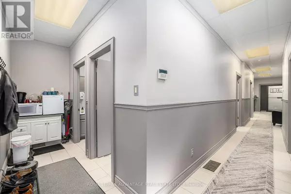 Smiths Falls, ON K7A1C3,37 WILLIAM STREET E