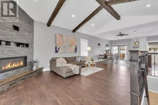 Windsor, ON N0R1A0,203 SPRING STREET