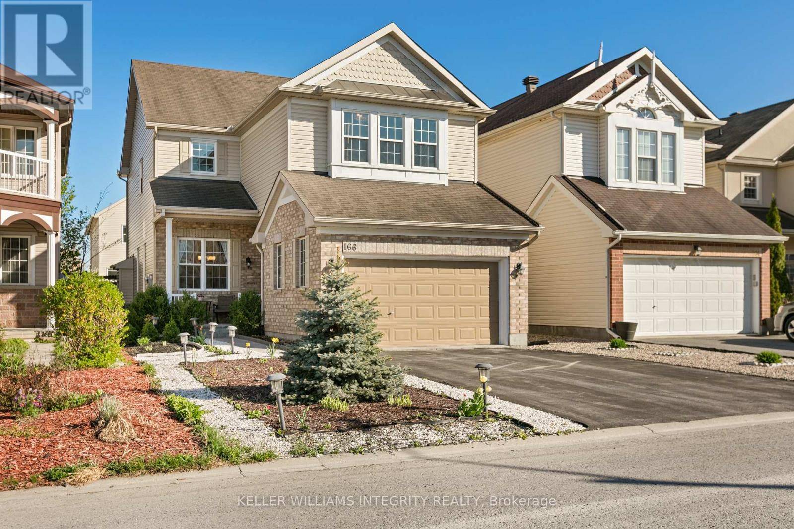 Ottawa, ON K2W0A8,166 STREAMSIDE CRESCENT