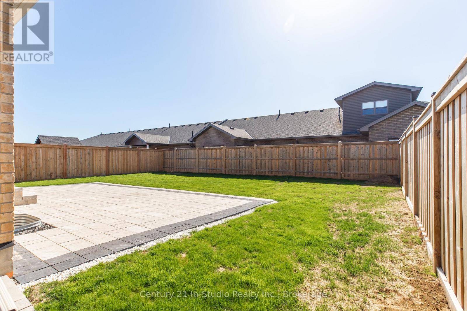 Saugeen Shores, ON N0H2C3,446 WALKER CRESCENT