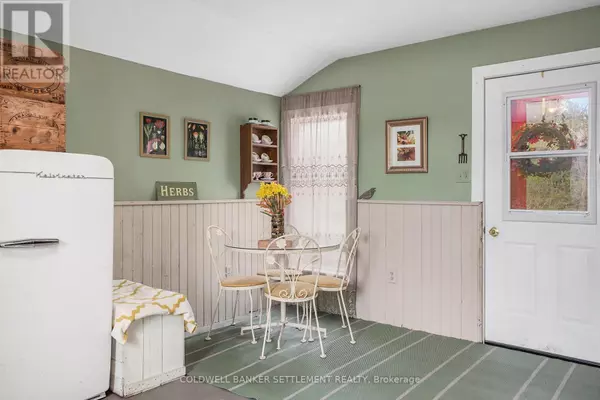 Lanark Highlands, ON K0G1K0,2296 SOUTH LAVANT ROAD