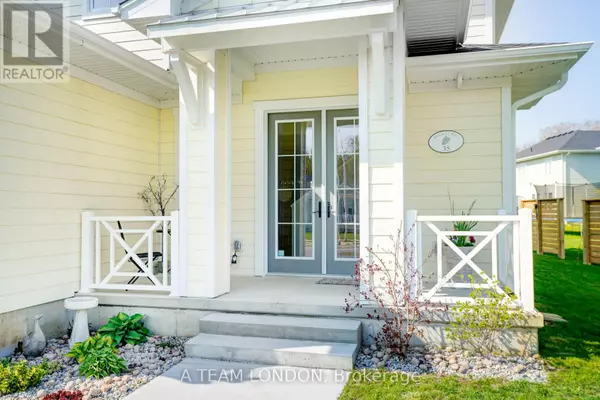 Central Elgin, ON N5L0B6,35 REGATTA WAY