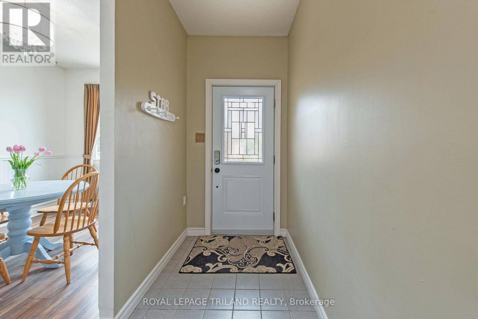London North (north G), ON N6G4W2,1570 RICHMOND ST #48