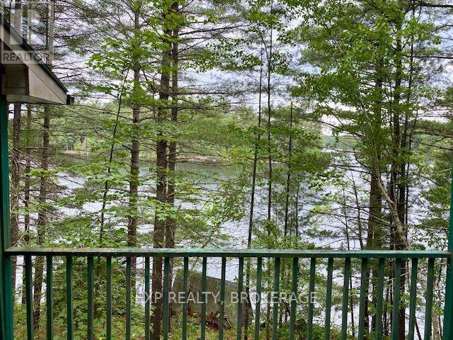 North Frontenac (frontenac North), ON K0H1C0,1034 BROWNS LANE