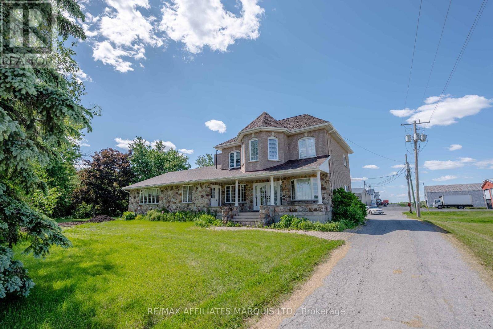 South Glengarry, ON K0C1L0,20731 CONCESSION 5 ROAD