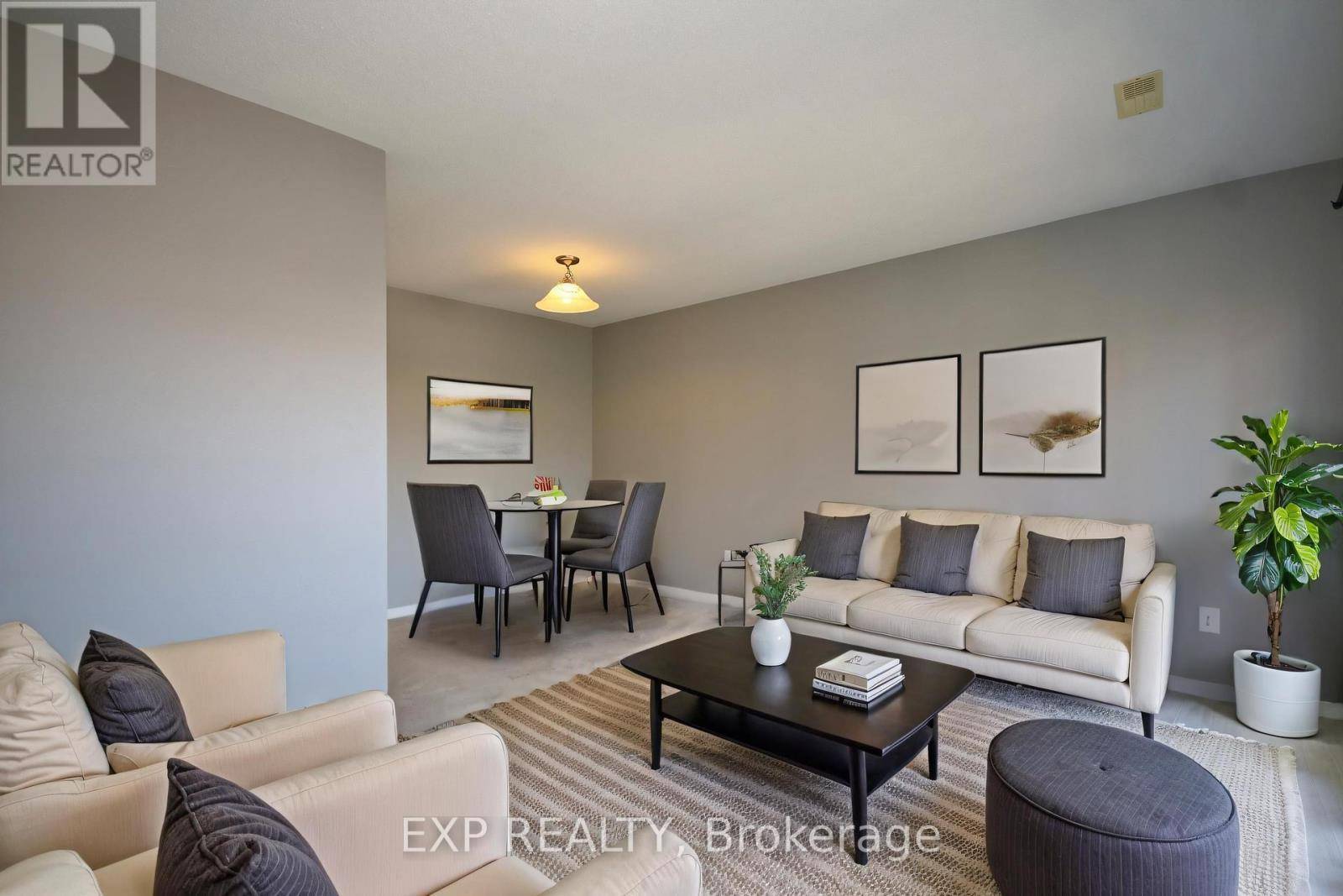 Ottawa, ON K2J2S7,162 URBANCREST PRIVATE
