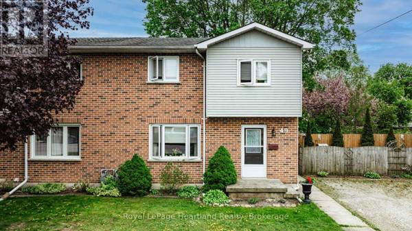 49 WELLINGTON STREET W, South Huron (exeter), ON N0M1S2