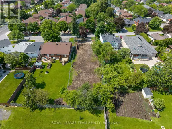 Ottawa, ON K2C0L8,1092 NORMANDY CRESCENT