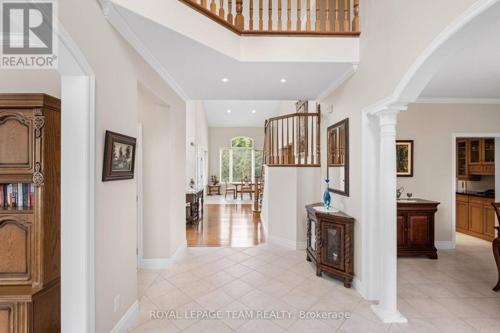 Ottawa, ON K4M1K2,6005 EARLSCOURT CRESCENT
