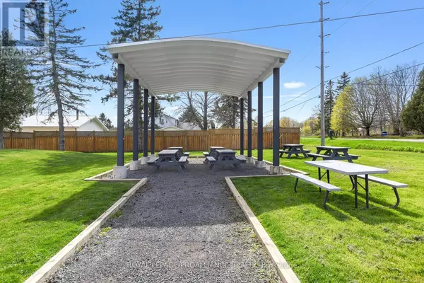Prescott, ON K0E1T1,12 RIVERVIEW CRESCENT