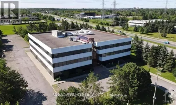 2465 ST LAURENT BOULEVARD, Ottawa, ON K1G6G8