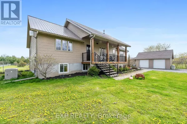 Prince Edward County (hillier Ward), ON K0K3L0,96 HUYCK'S BAY ROAD