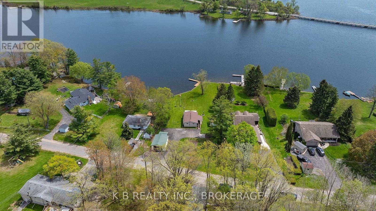 Frontenac (frontenac South), ON K0H2N0,5374 RIDEAU ROAD