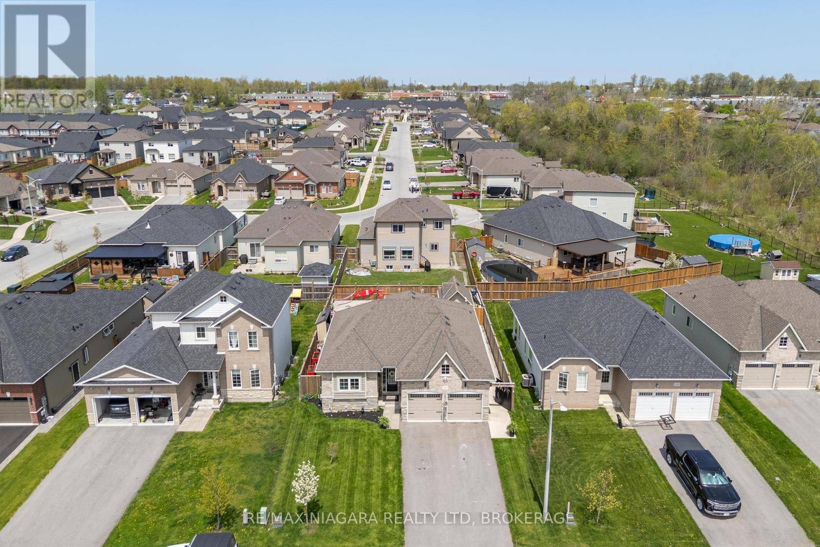 Fort Erie (lakeshore), ON L2A1N1,396 BRADY COURT