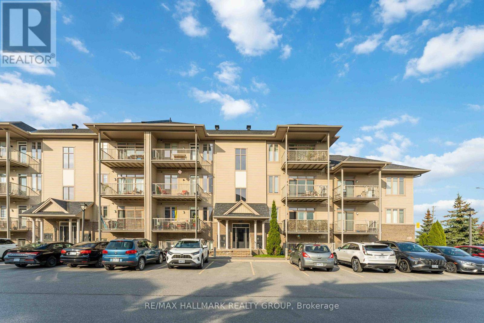 3789 Canyon Walk DR #F, Ottawa, ON K1V2M4