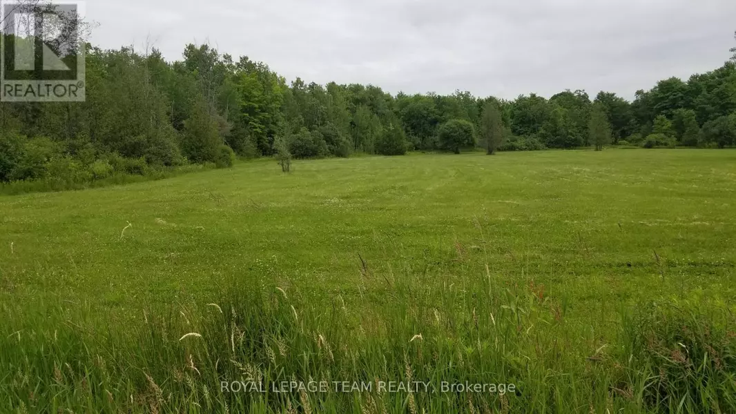 1621 8TH LINE RD ROAD S, Ottawa, ON K0A2P0