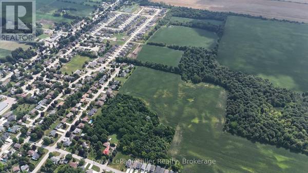 Perth East (milverton), ON N0K1M0,27 ARENA DRIVE