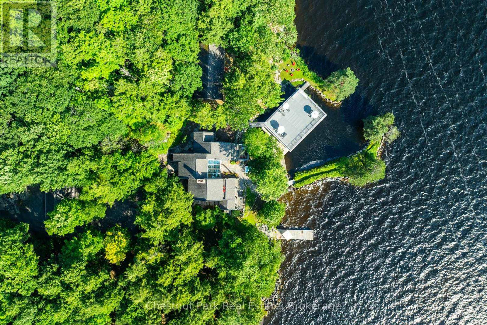 Muskoka Lakes (monck (muskoka Lakes)), ON P1L1W8,10 WYLDEWOOD ROAD