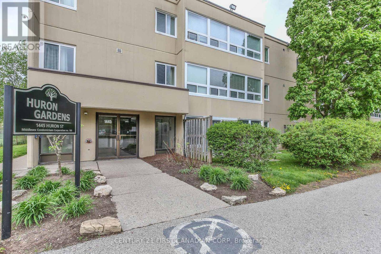 London East (east D), ON N5V2E6,1445 Huron ST #208