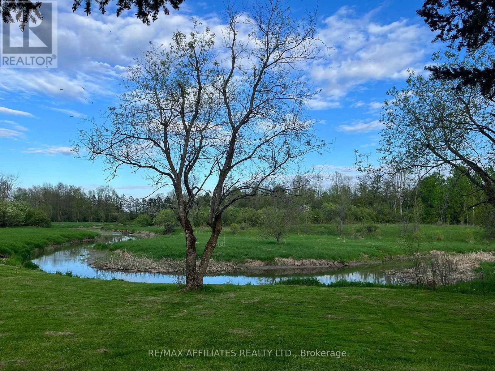 Champlain, ON K6A2R2,3420 GREENLANE ROAD