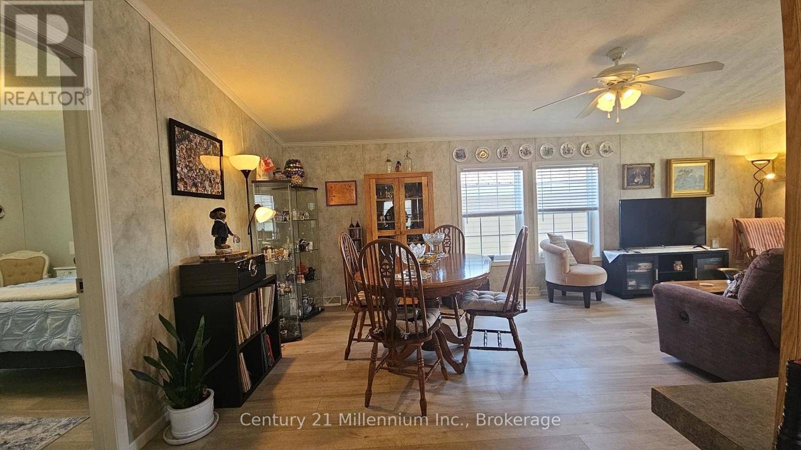 Georgian Bluffs, ON N4K5N5,114 ROSEWOOD DRIVE