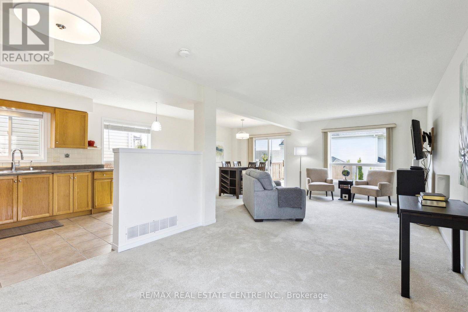 Guelph (kortright West), ON N1G5C1,1 SILVERSMITH COURT