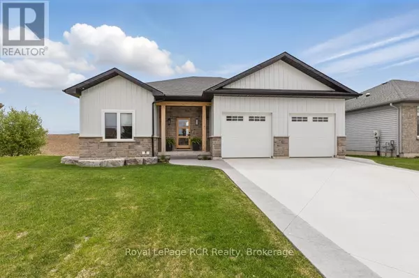 13 JONATHAN CRESCENT, South Bruce, ON N0G2J0
