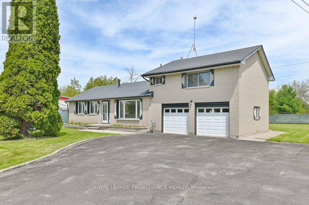 22227 LOYALIST PARKWAY, Quinte West (murray Ward), ON K0K1L0