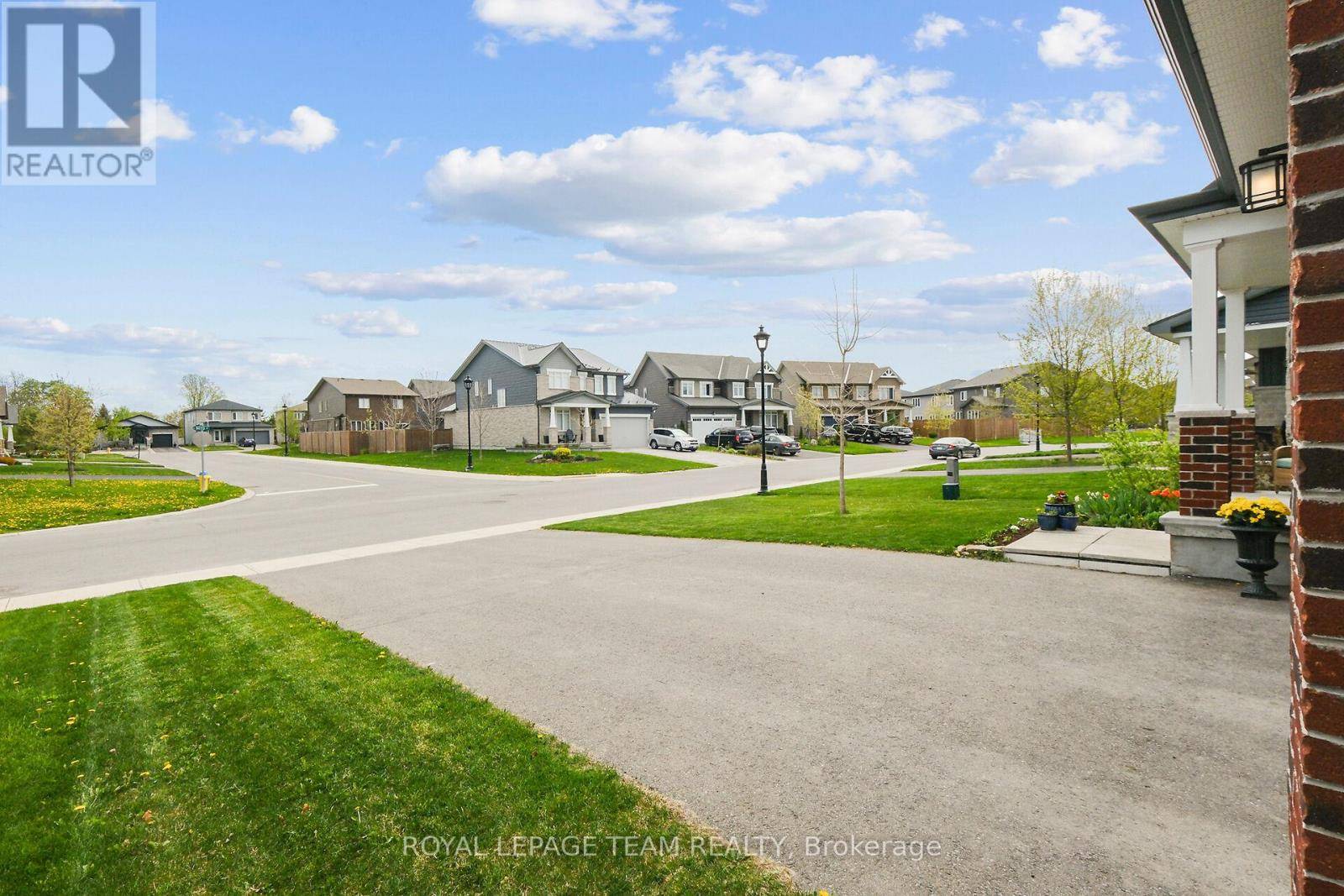Carleton Place, ON K7C0H3,240 BOYD STREET