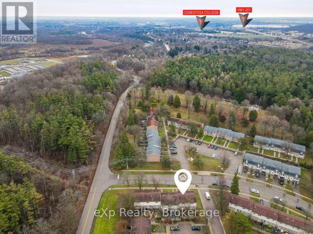 Kitchener, ON N2P1K3,165 Green Valley DR #2